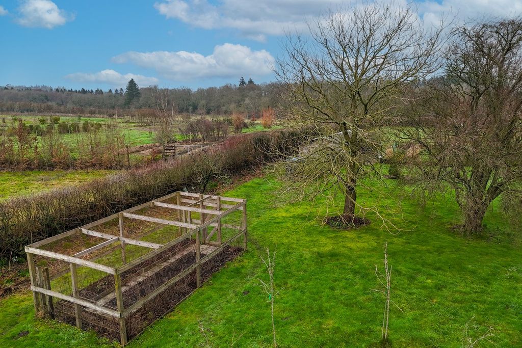 Additional image 16 of 4 bed cottage for saleHamptworth Road, Landford, Salisbury SP5