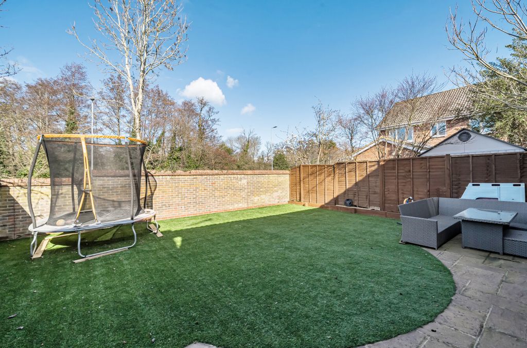Additional image 4 of 4 bed detached house for saleCressida Chase, Warfield, Bracknell RG42
