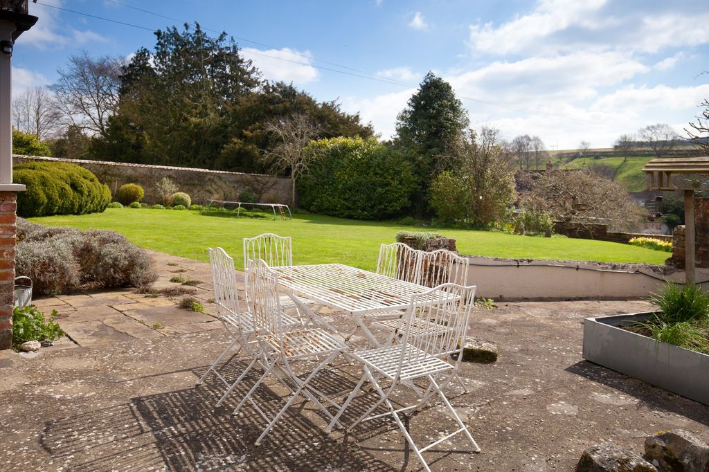 Additional image 14 of 6 bed detached house for saleChitterne, Warminster, Wiltshire BA12