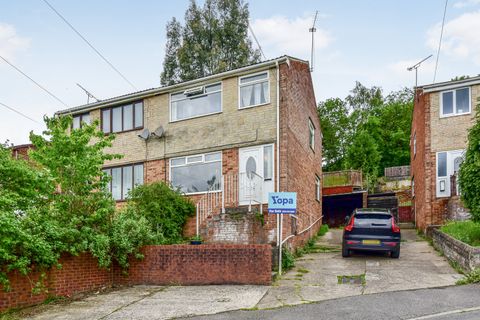 Fort Hill Road, Sheffield S9
