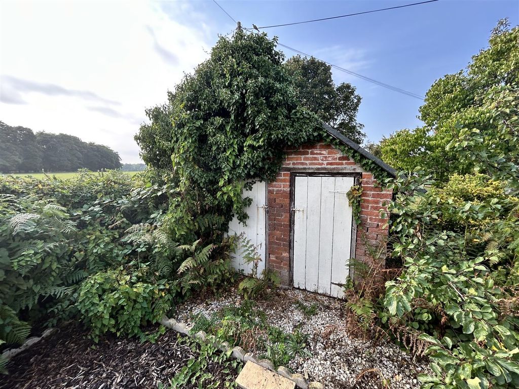 Additional image 23 of 5 bed detached house for saleSandy Lane, Chippenham SN15
