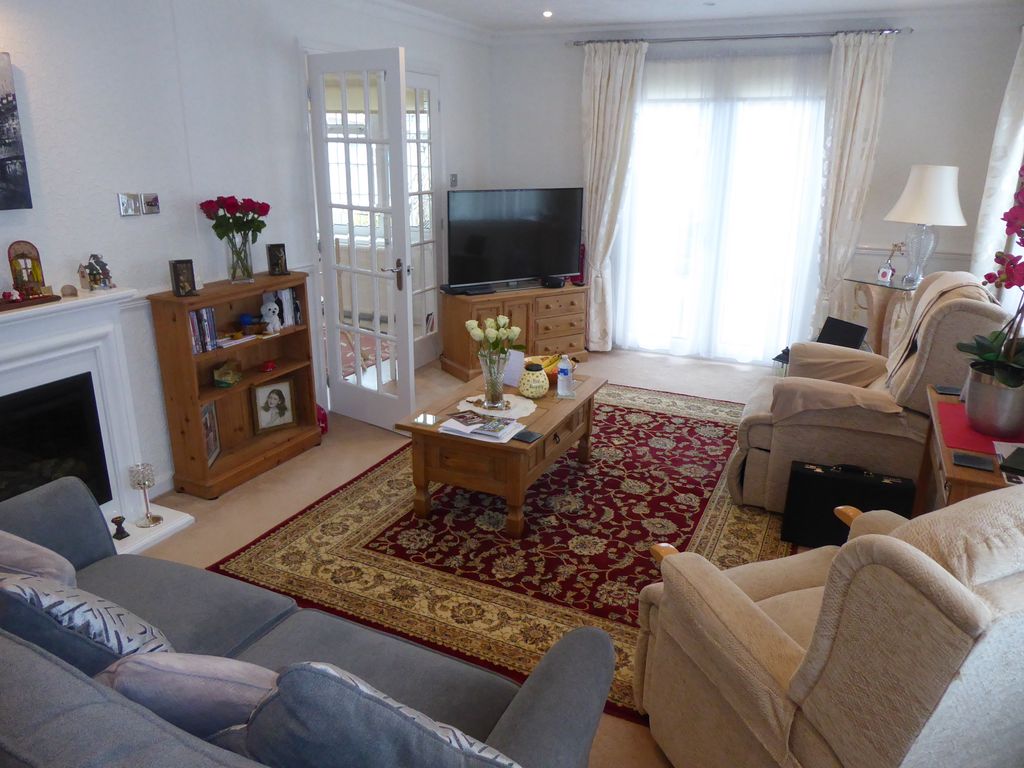 Additional image 4 of 2 bed mobile/park home for saleDevon Close, Sandhurst GU47