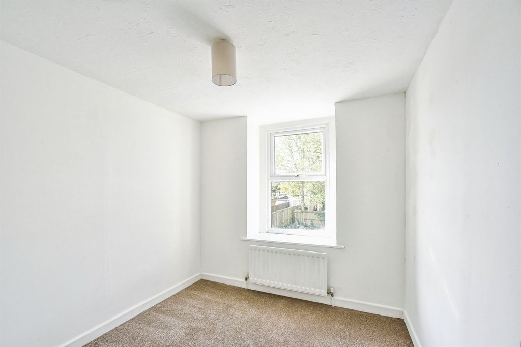 Additional image 8 of 3 bed terraced house for saleHigh Street, Haydon Wick, Swindon SN25