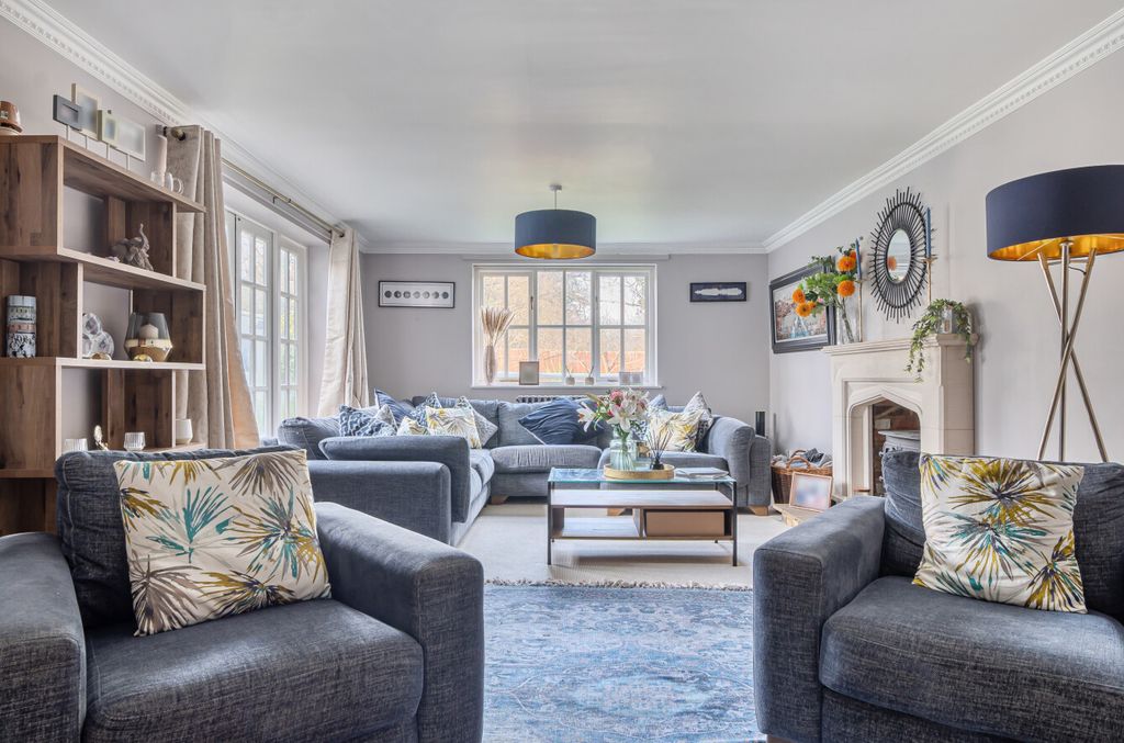 Additional image 15 of 4 bed detached house for saleJigs Lane South, Warfield, Bracknell, Berkshire RG42