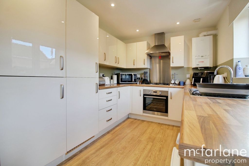 Additional image 6 of 5 bed detached house for salePolesdon Avenue, Coate SN3