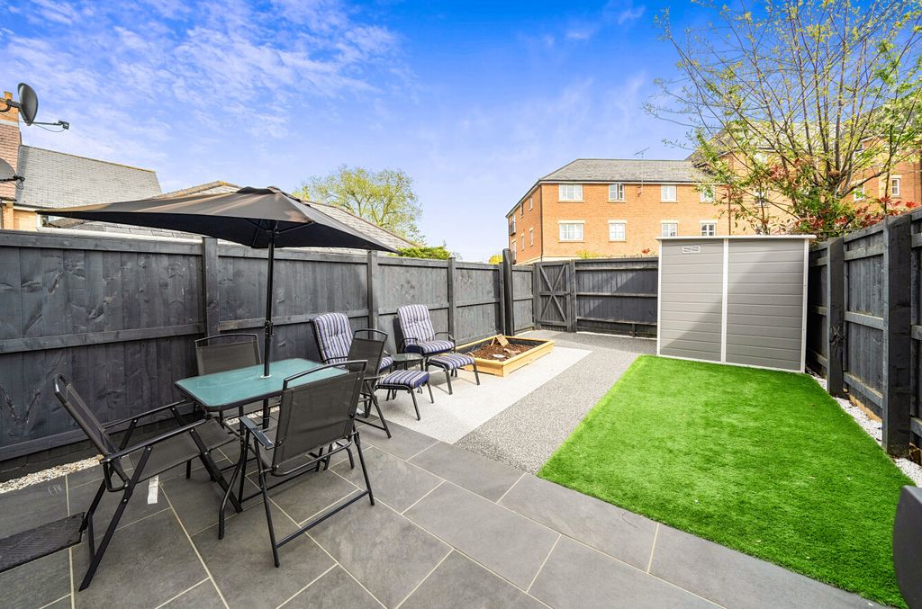 Additional image 17 of 4 bed terraced house for saleEstella Close, Haydon End, Swindon, Wiltshire SN25