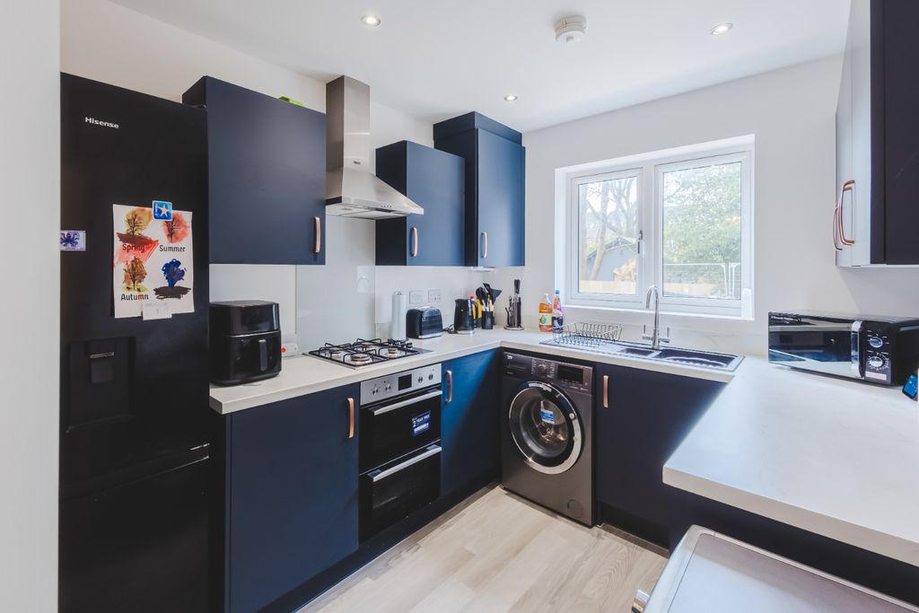 Additional image 6 of 3 bed semi-detached house for saleCoate, Swindon, Wiltshire SN3