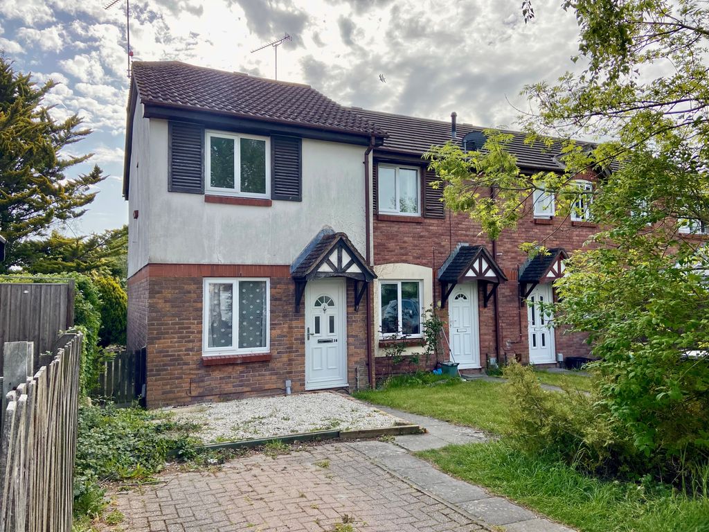 2 bed terraced house for saleFenland Close, Middleleaze, Swindon SN5