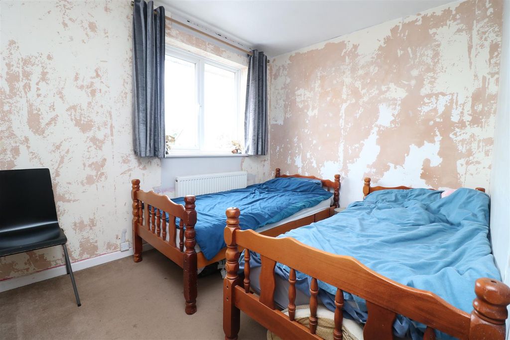 Additional image 12 of 3 bed semi-detached house for saleCrawley Crescent, Broadmead, Trowbridge BA14