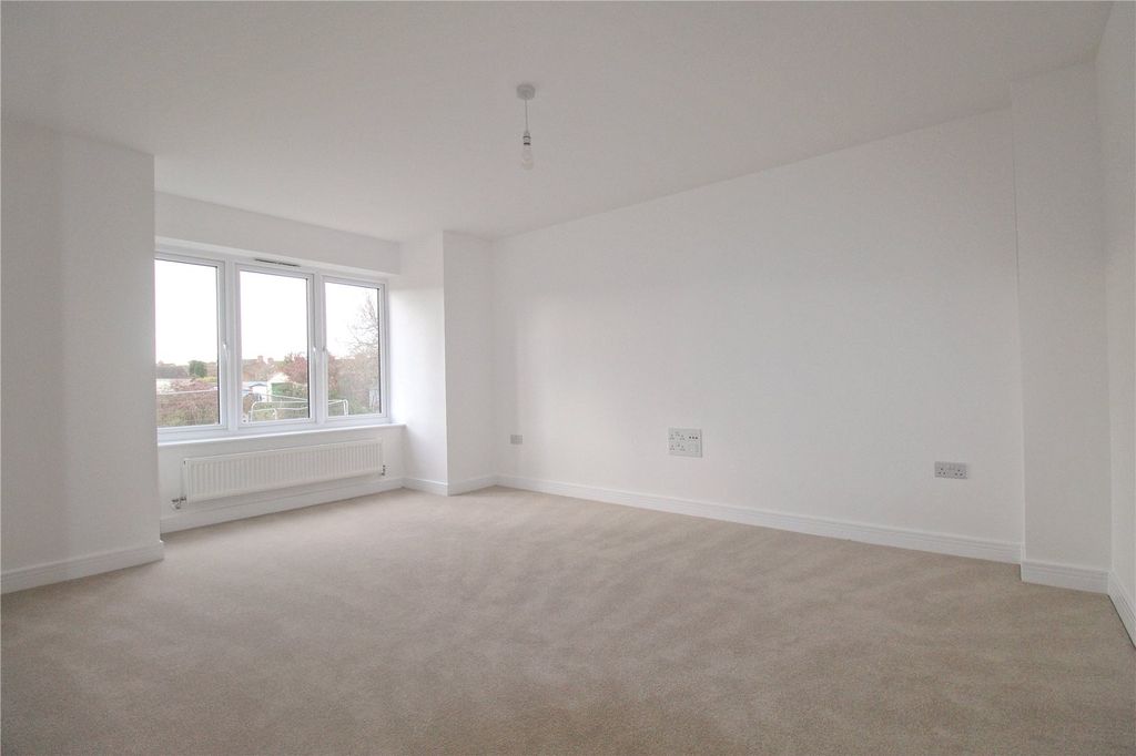 4 bed detached house for salePlot 105, Weavers Meadow, Trowbridge BA14 photo 2