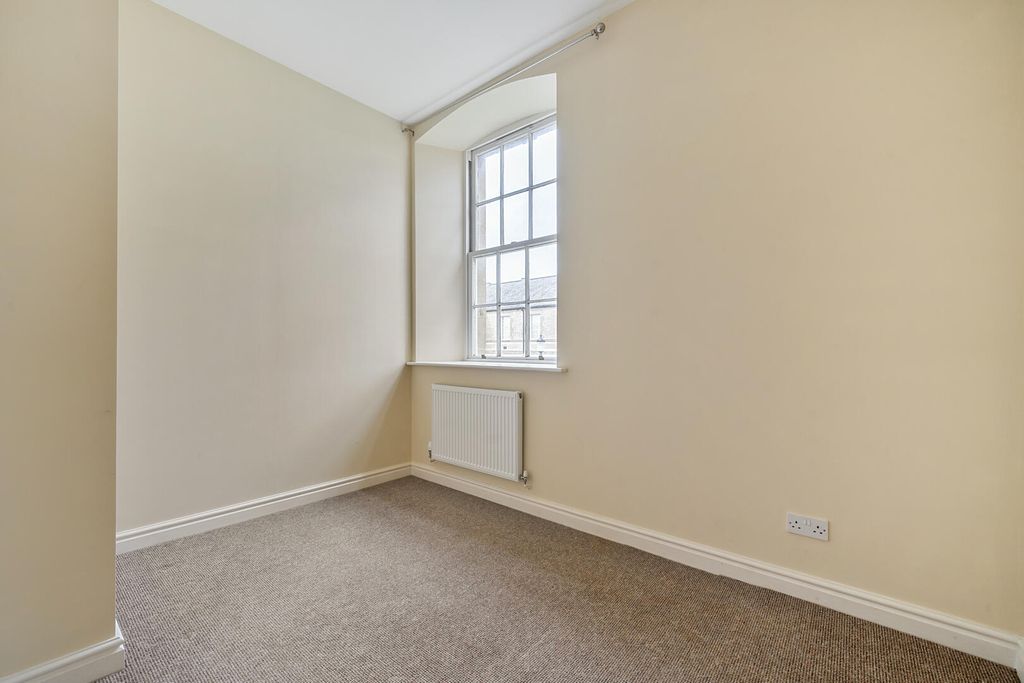 Additional image 8 of 2 bed terraced house for saleChapel Court, Thomas Wyatt Road, Devizes SN10