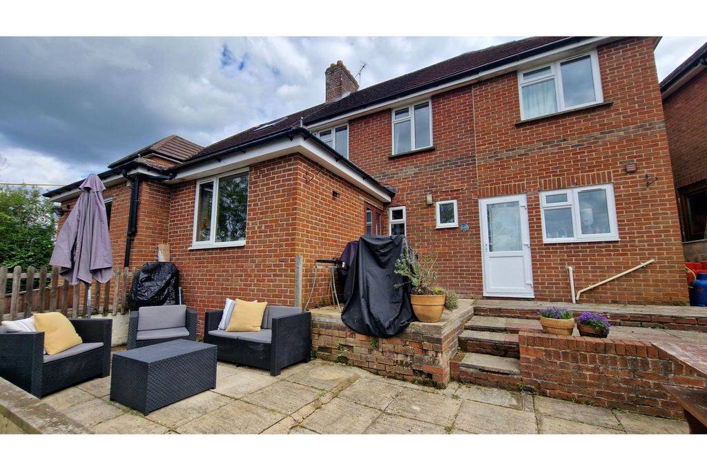 Additional image 33 of 4 bed semi-detached house for saleOrchard Road, Marlborough SN8