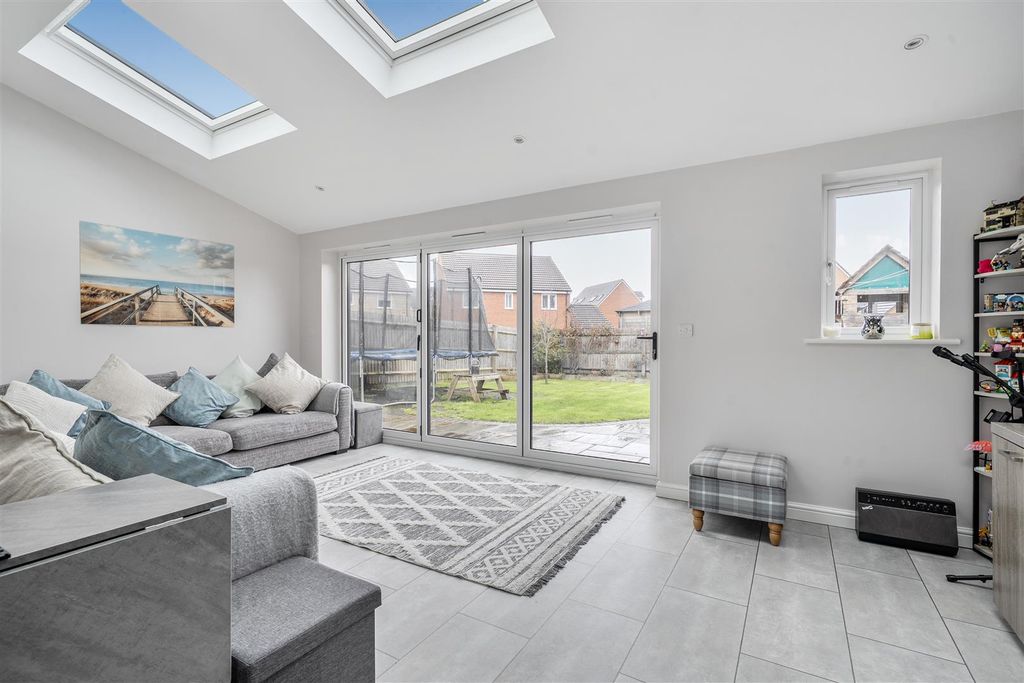 Additional image 2 of 5 bed detached house for saleMascroft Road, Trowbridge BA14