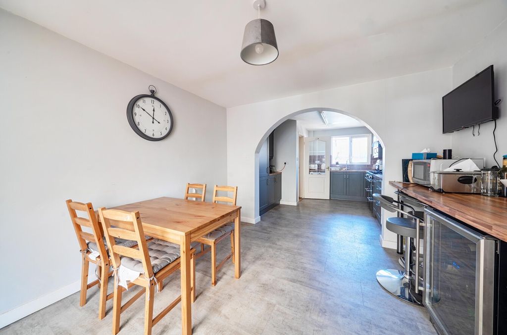 Additional image 22 of 5 bed detached house for sale9A, Highworth Road, Swindon SN3