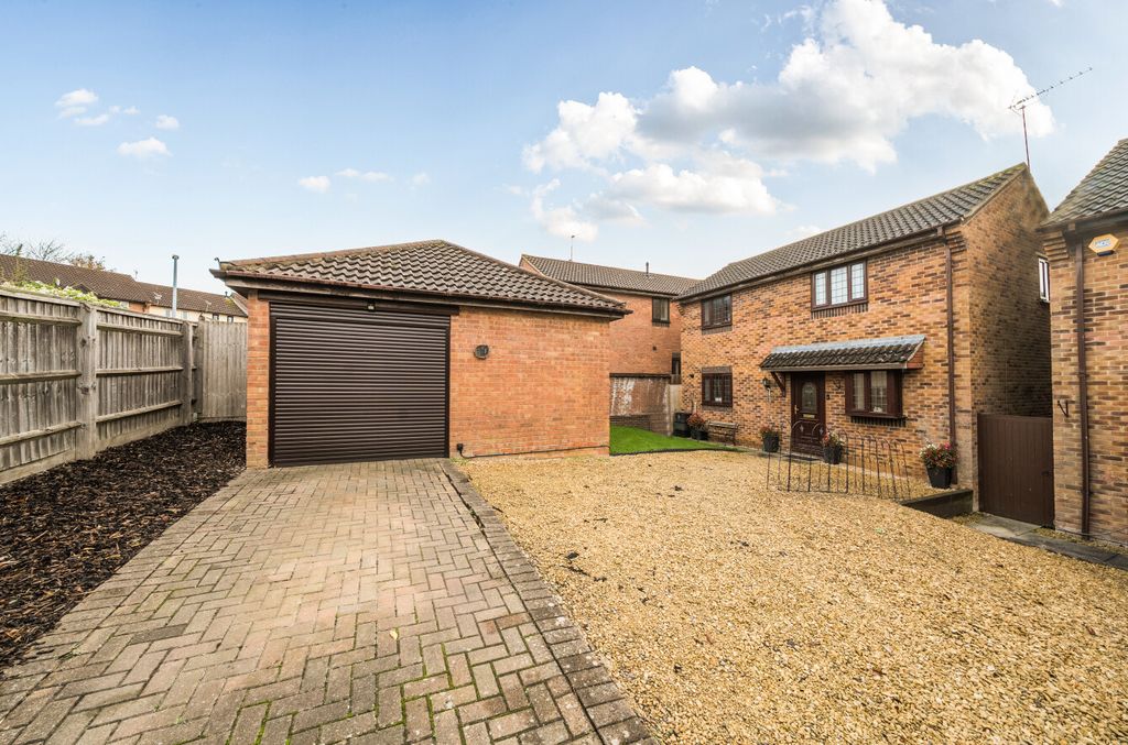Additional image 20 of 4 bed detached house for saleBoundary Close, Kingsdown, Swindon SN2