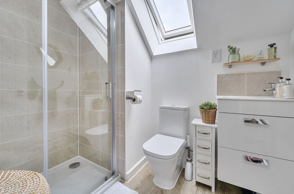 Additional image 18 of 3 bed semi-detached house for saleHunstanton Drive, Binfield, Bracknell, Berkshire RG42