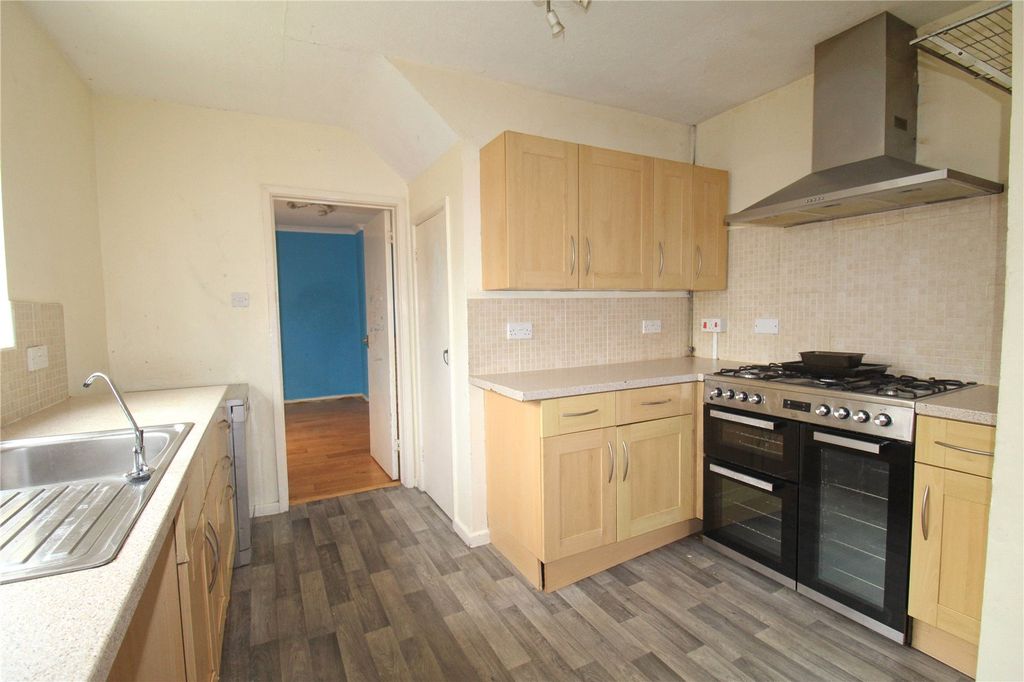 Additional image 6 of 3 bed semi-detached house for saleLambrok Close, Trowbridge BA14