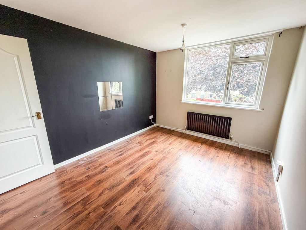 Additional image 5 of 3 bed semi-detached house for sale46 Woodland Way, Wiltshire SN10