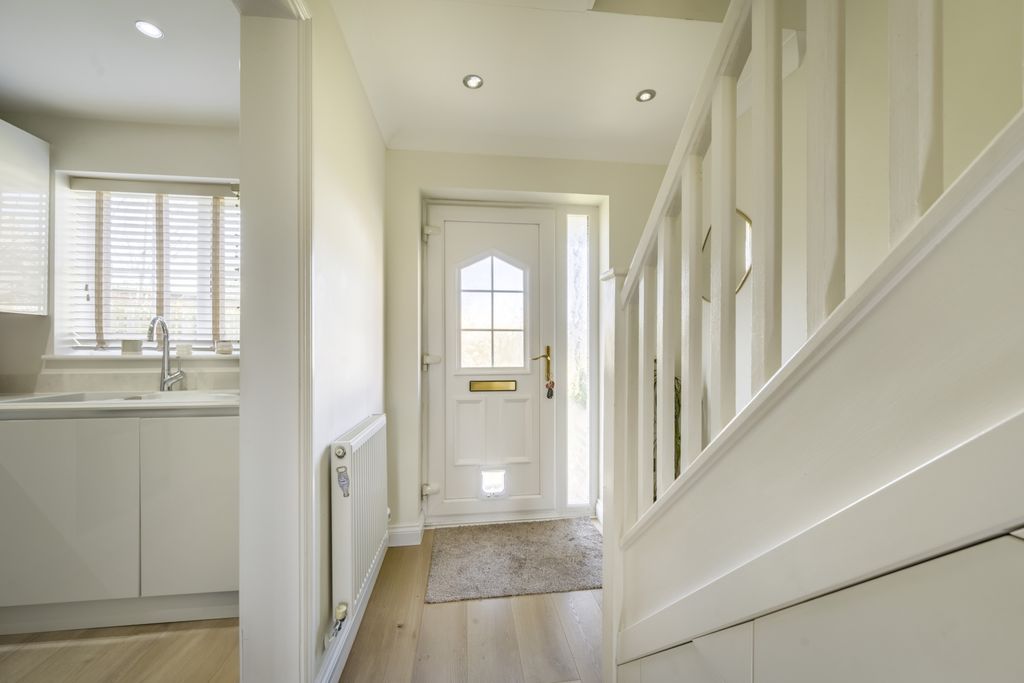 Additional image 4 of 3 bed semi-detached house for saleDewell Mews, Old Town, Swindon SN3
