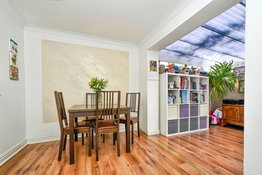 Additional image 4 of 3 bed semi-detached house for saleBarrington Close - Liden, Swindon SN3