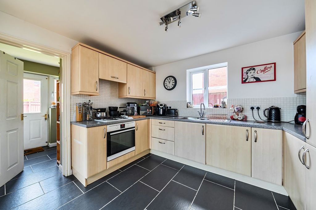Additional image 9 of 4 bed detached house for saleHatch Road, Upper Stratton, Swindon SN3