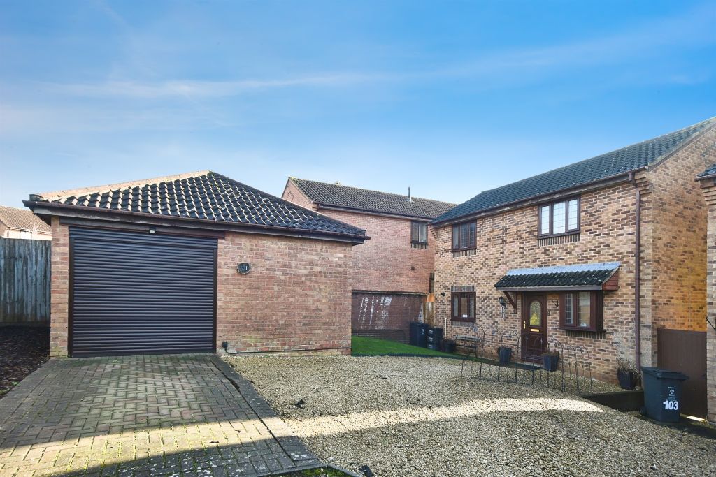 Additional image 16 of 4 bed detached house for saleBoundary Close, Swindon SN2
