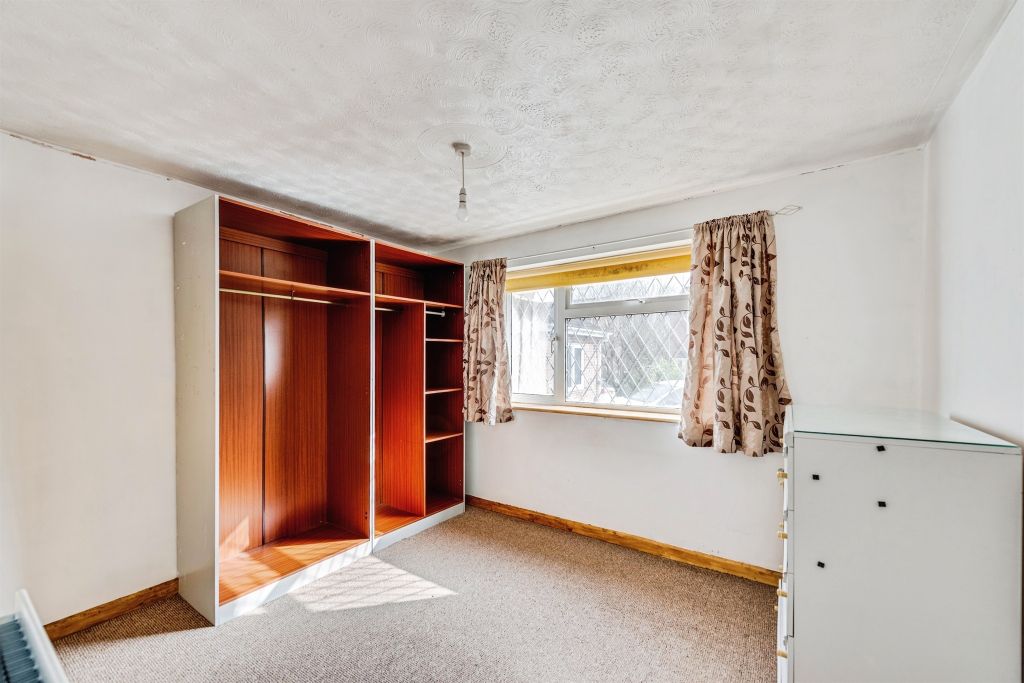 Additional image 16 of 4 bed semi-detached house for saleCastlefield Close, Eastleaze, Swindon SN5