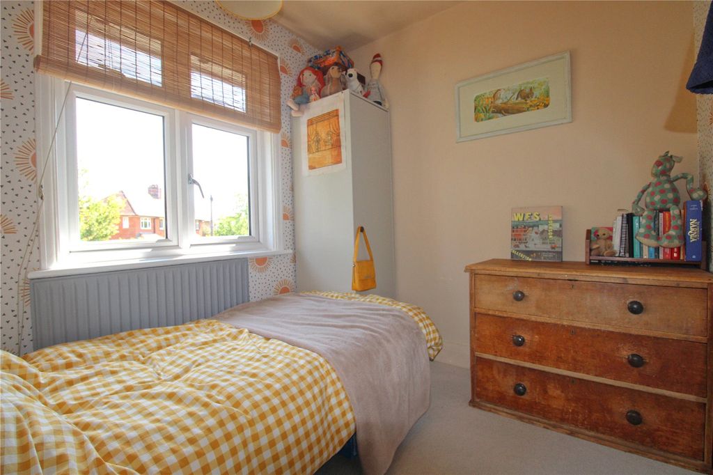 Additional image 10 of 4 bed semi-detached house for saleClarendon Avenue, Trowbridge BA14