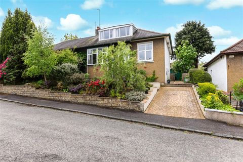 Linn Drive, Netherlee, East Renfrewshire G44