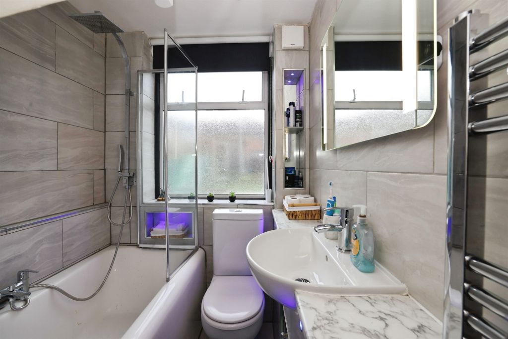 Additional image 8 of 4 bed semi-detached house for saleHudson Road, Salisbury SP1