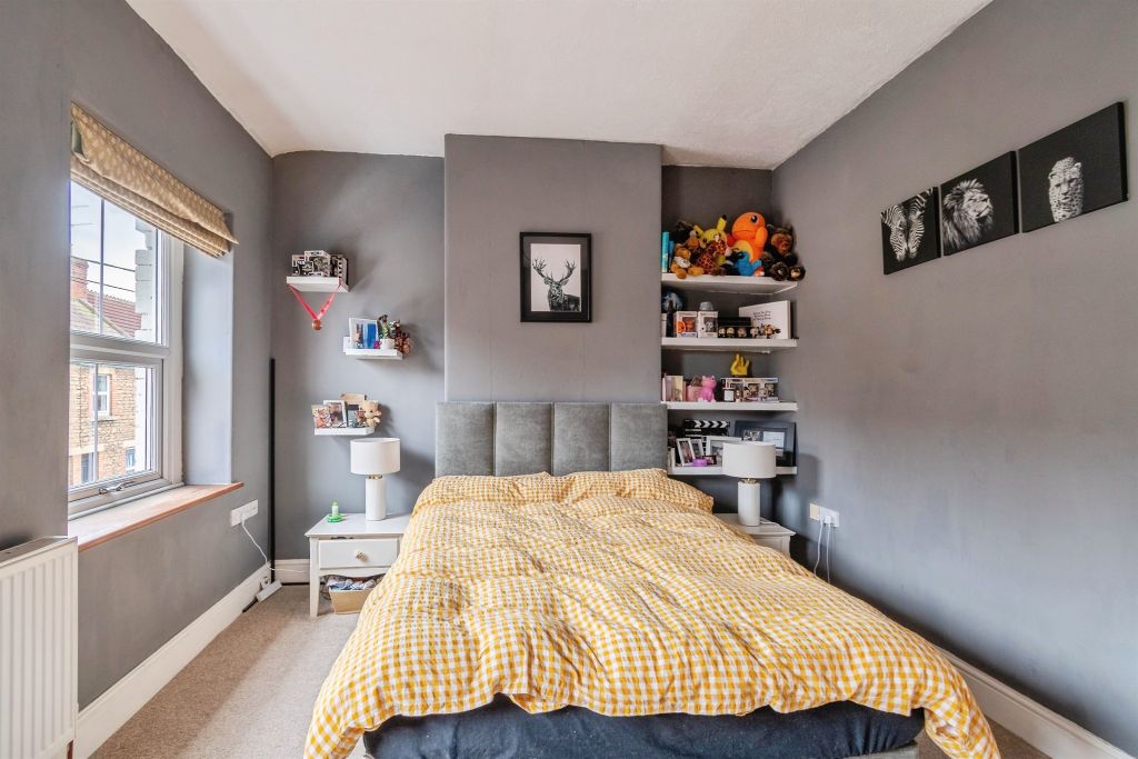 Additional image 11 of 2 bed terraced house for saleDowning Street, Chippenham SN14