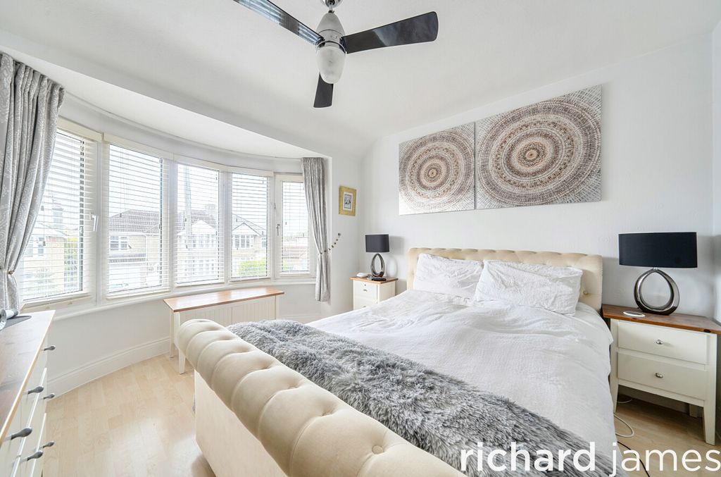 Additional image 7 of 3 bed semi-detached house for saleChurchward Avenue, Rodbourne Cheney SN2