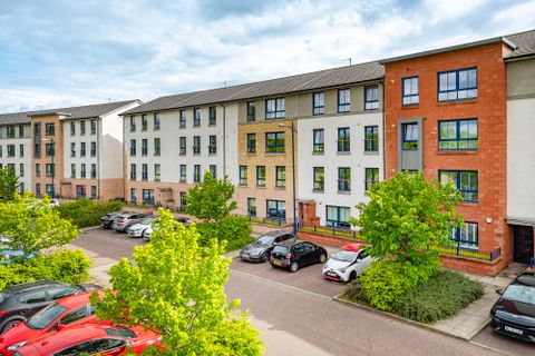 Richmond Park Terrace, Oatlands, Glasgow G5