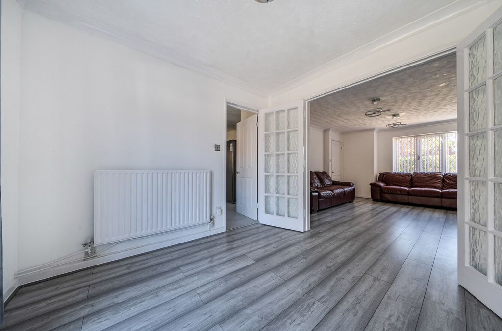Additional image 6 of 3 bed link detached house for saleWinchcombe Close, The Prinnels, Swindon SN5