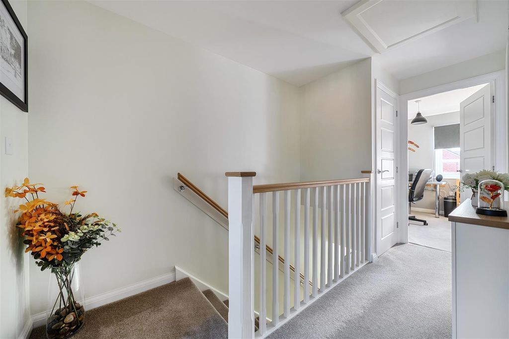 Additional image 11 of 3 bed end terrace house for saleWalnut Drive, Chippenham SN15