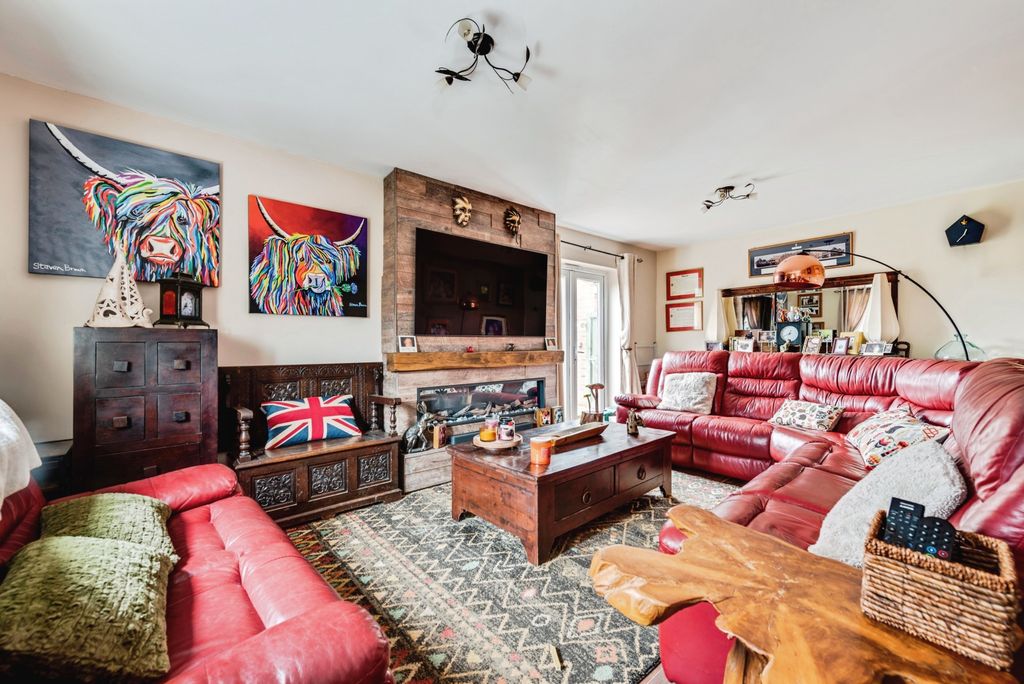 Additional image 3 of 4 bed detached house for saleSt. Josephs Way - Lyneham, Chippenham SN15
