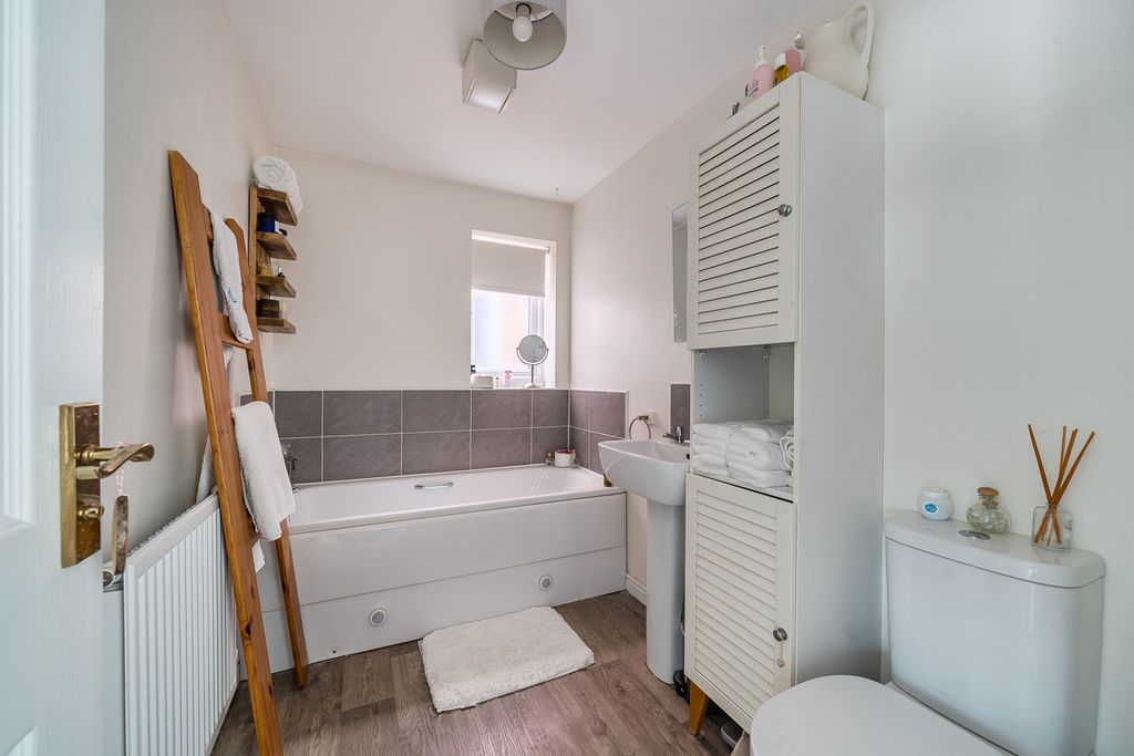 Additional image 12 of 3 bed semi-detached house for saleAcademy Close, Melksham SN12