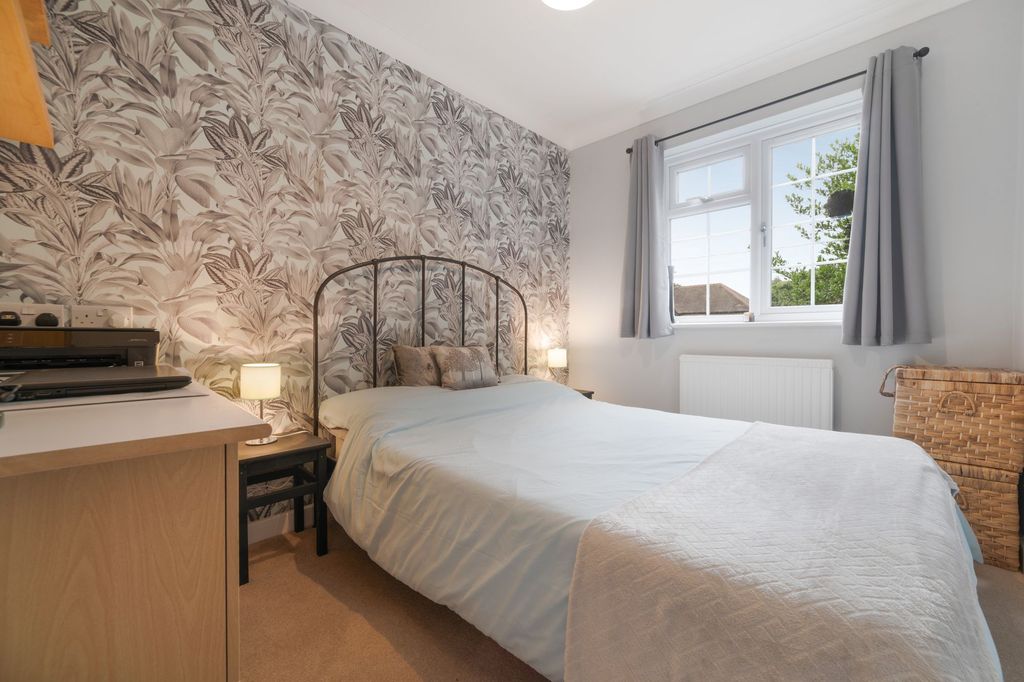 Additional image 7 of 3 bed link detached house for saleNew Road, Ascot SL5