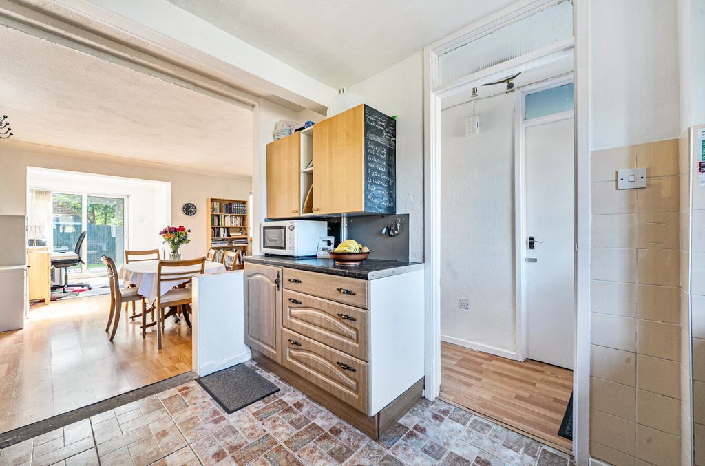 Additional image 2 of 4 bed terraced house for saleWoodies Close, Binfield, Bracknell, Berkshire RG42