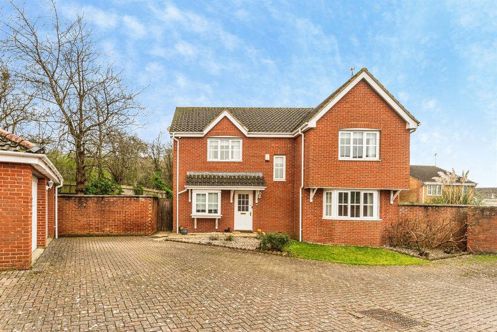 Additional image 15 of 4 bed detached house for saleJuno Way, Swindon SN5