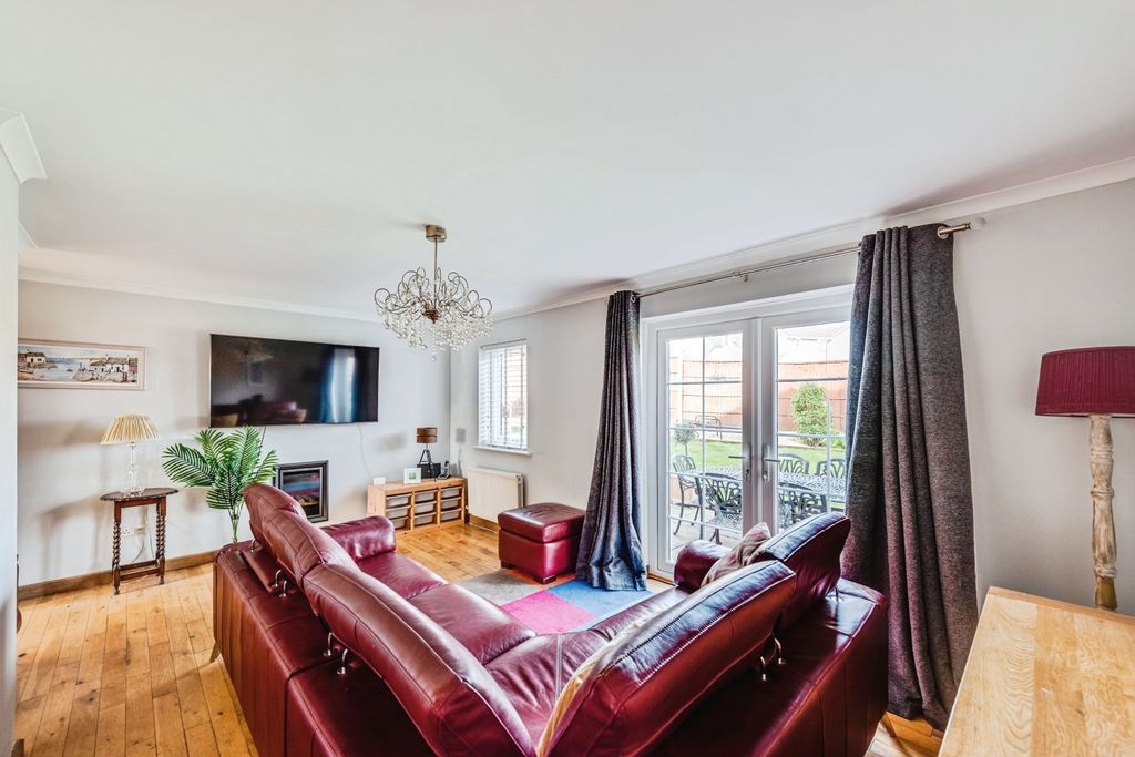 Additional image 3 of 4 bed detached house for saleGarraways, Royal Wootton Bassett SN4