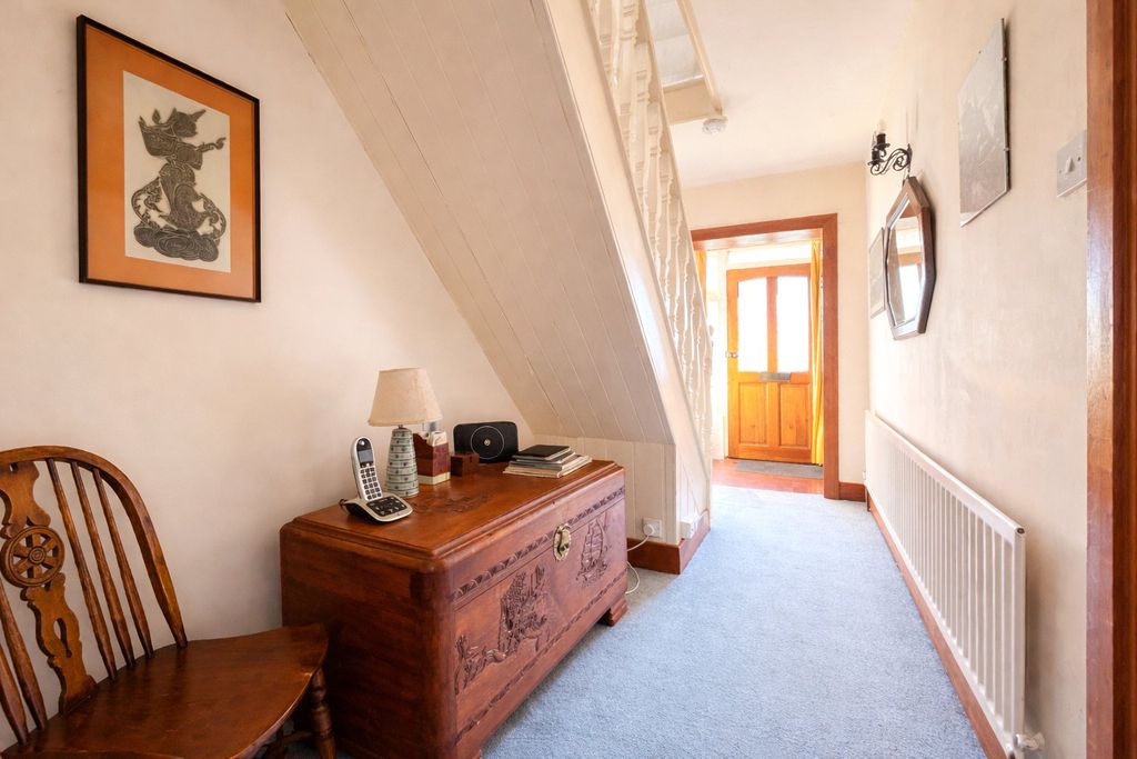 Additional image 8 of 4 bed country house for saleCanada Road, West Wellow, Romsey, Hampshire SO51