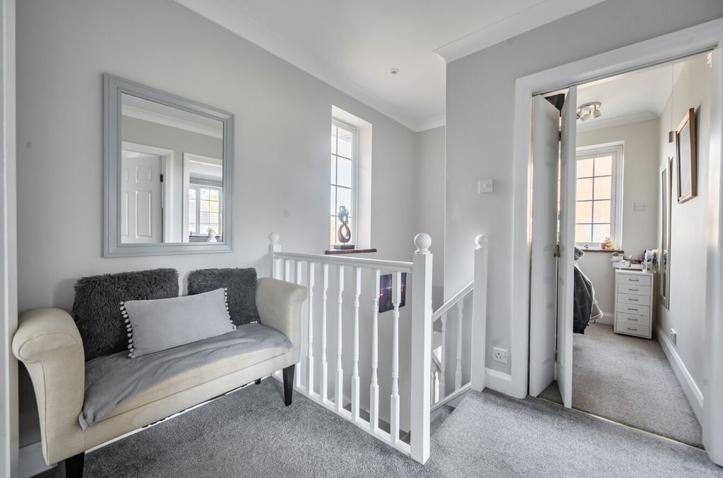 Additional image 26 of 4 bed detached house for saleJigs Lane South, Warfield, Bracknell RG42