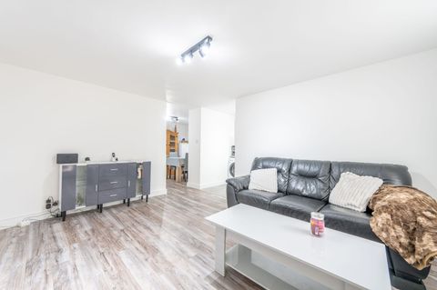 Dartmouth Close, Westbourne Grove, London W11