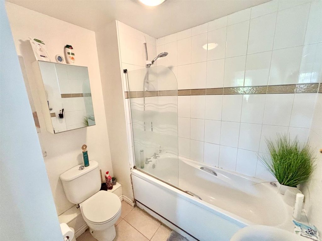 Additional image 8 of 3 bed semi-detached house for saleBarley Rise, West Ashton, Trowbridge BA14
