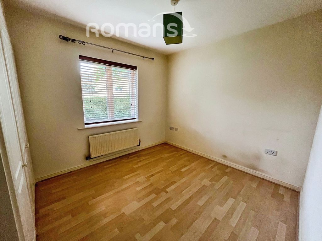 Additional image 5 of 2 bed flat for saleMaybold Crescent, Swindon, Wiltshire SN25