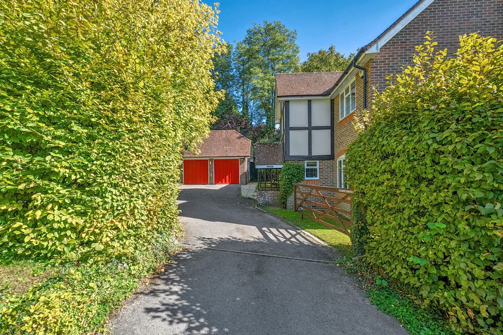 Additional image 25 of 5 bed detached house for saleBath Road, Marlborough SN8