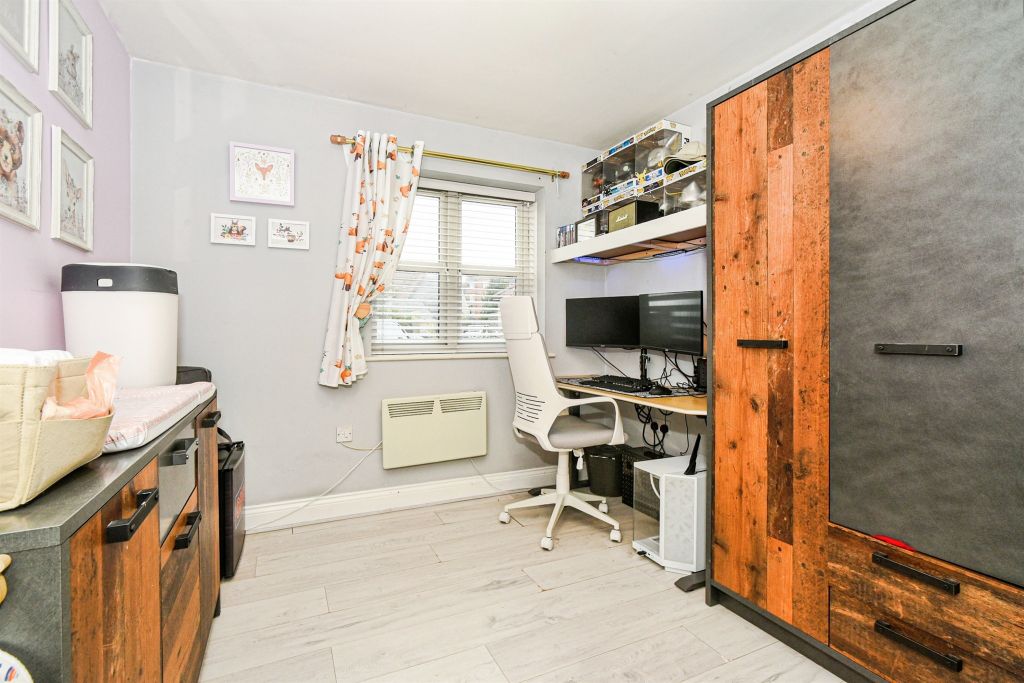 Additional image 6 of 2 bed flat for saleTorun Way, Swindon SN25