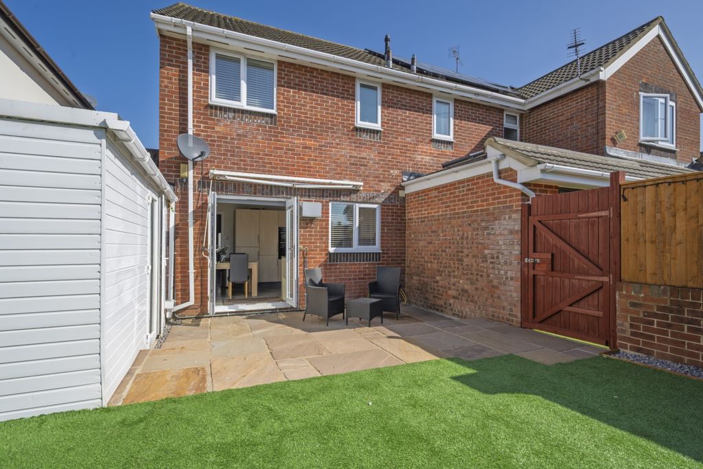 Additional image 16 of 3 bed semi-detached house for saleOlive Grove, Swindon SN25