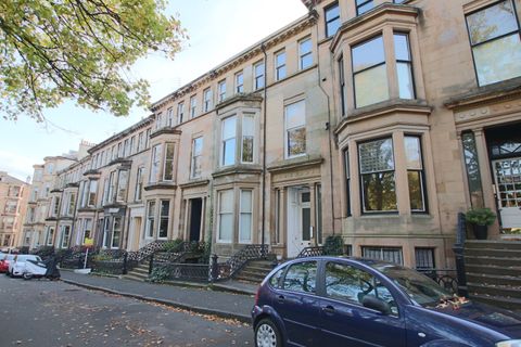 Athole Gardens, Glasgow G12, Studio to rent